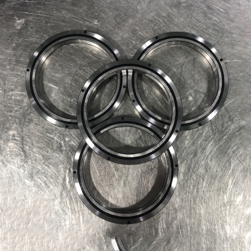 精密交叉滾子軸承噪音的產(chǎn)生原因是什么？有什么控制措施嗎？