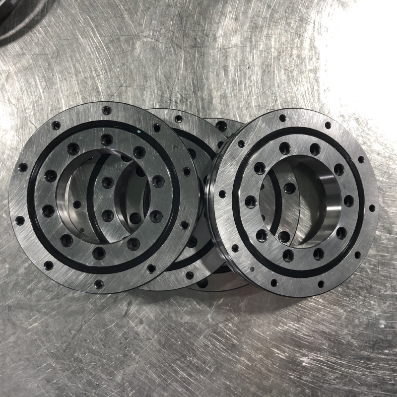 精密交叉滾子軸承如何選型？詳解